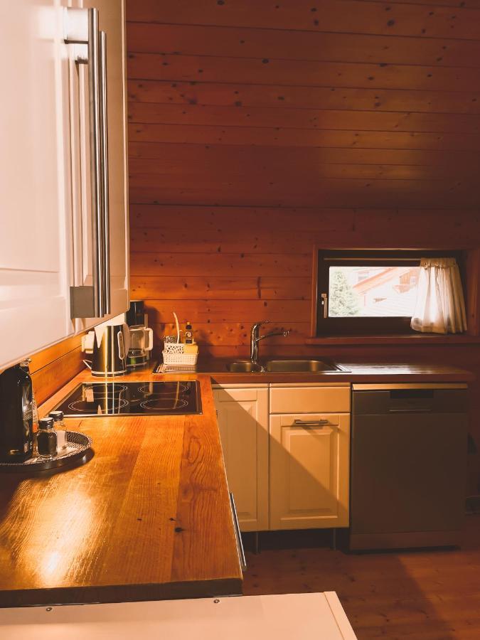 Naturnahes Familienchalet Mit Garten - Wifi - Netflix - Nur 15 Minuten Vom Chiemsee Und 35 Minuten Von Muenchen Entfernt Vogtareuth Екстер'єр фото