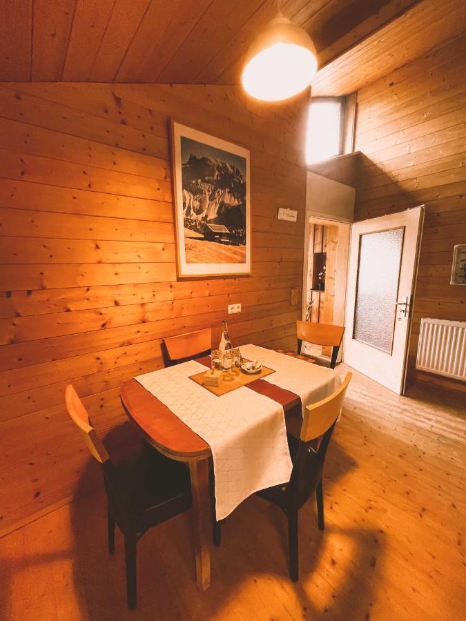 Naturnahes Familienchalet Mit Garten - Wifi - Netflix - Nur 15 Minuten Vom Chiemsee Und 35 Minuten Von Muenchen Entfernt Vogtareuth Екстер'єр фото