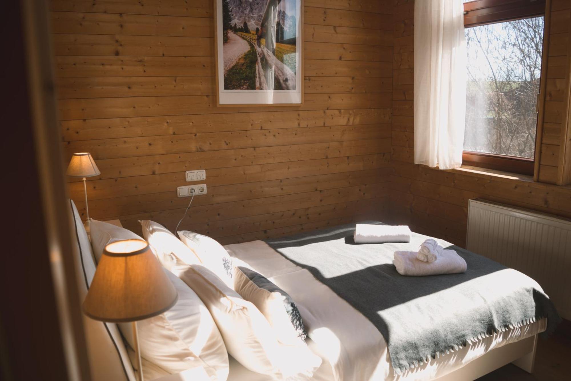 Naturnahes Familienchalet Mit Garten - Wifi - Netflix - Nur 15 Minuten Vom Chiemsee Und 35 Minuten Von Muenchen Entfernt Vogtareuth Екстер'єр фото